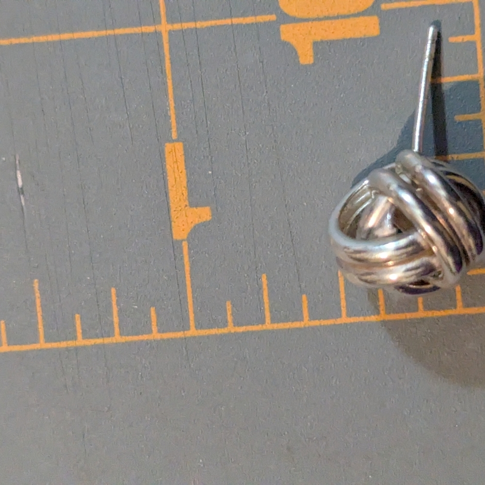 Source Unknown Silver Knot Earrings - image 3